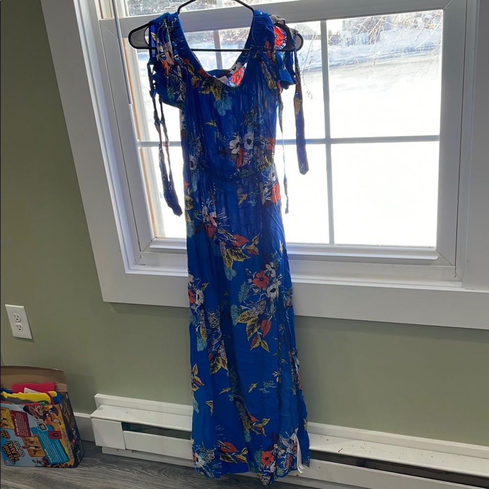 Floral Blue Maxi Dress